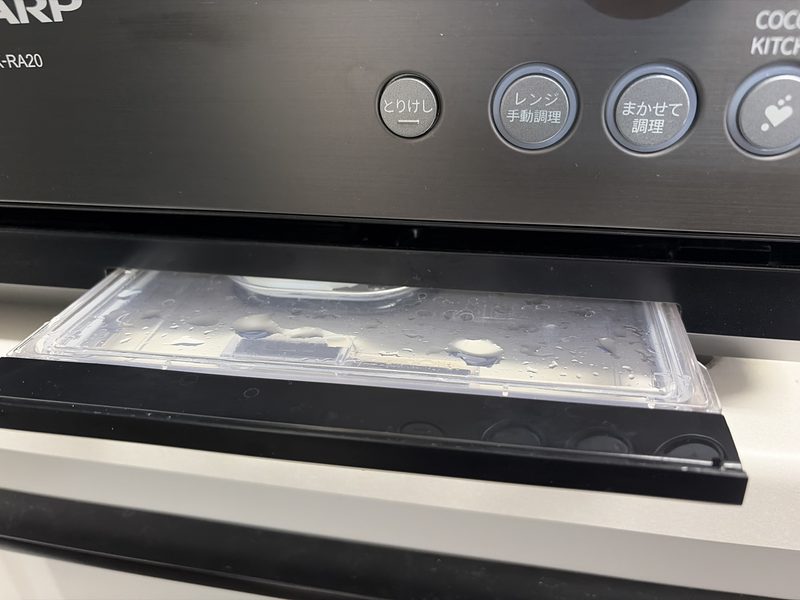 ヘルシオに水タンクをセット